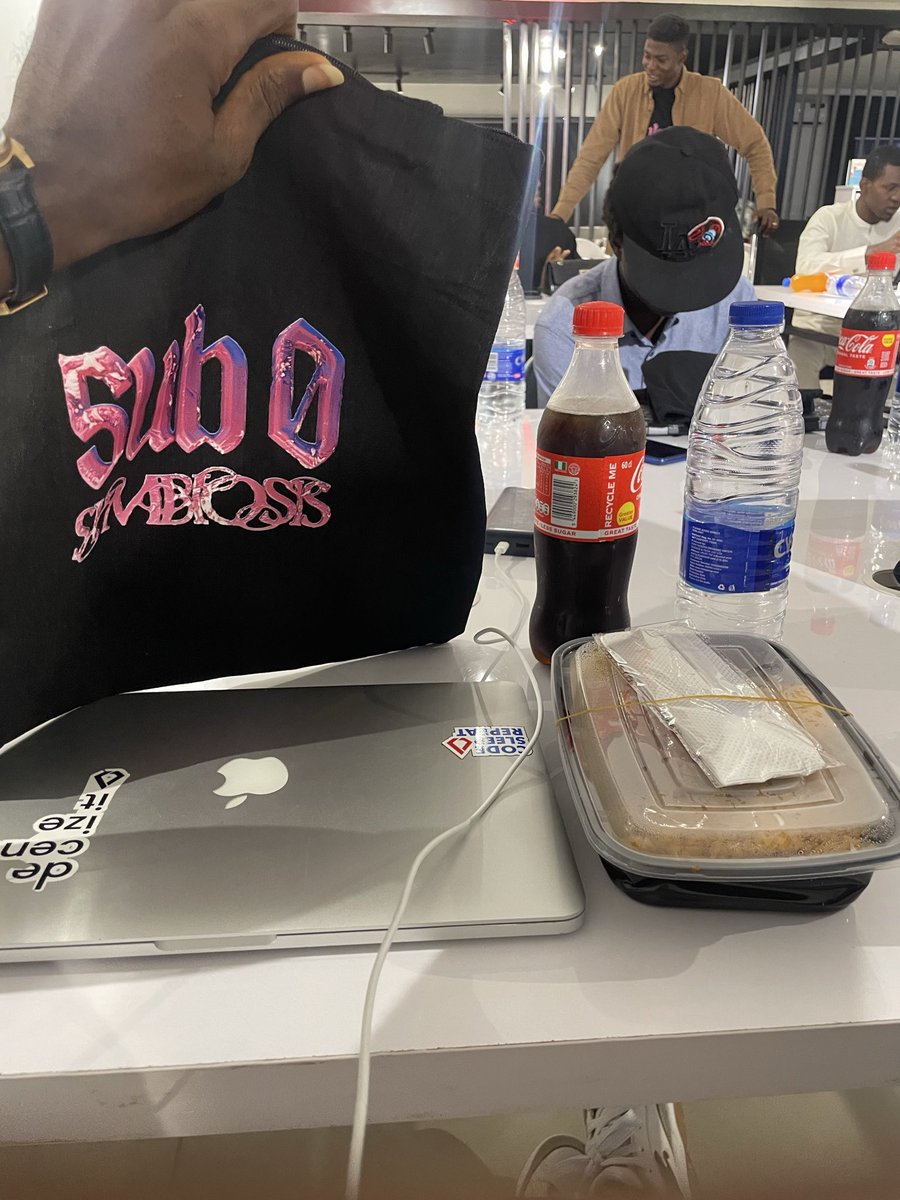 levdev_ojukwu's tweet image. If you are in Abuja and you missed the @PolkadotAfrica sub0 event, then you have not just missed the chance to learn and connect. But you missed an opportunity to know about the polkadot blockchain and how to build on it. 

#polkadotAfrica