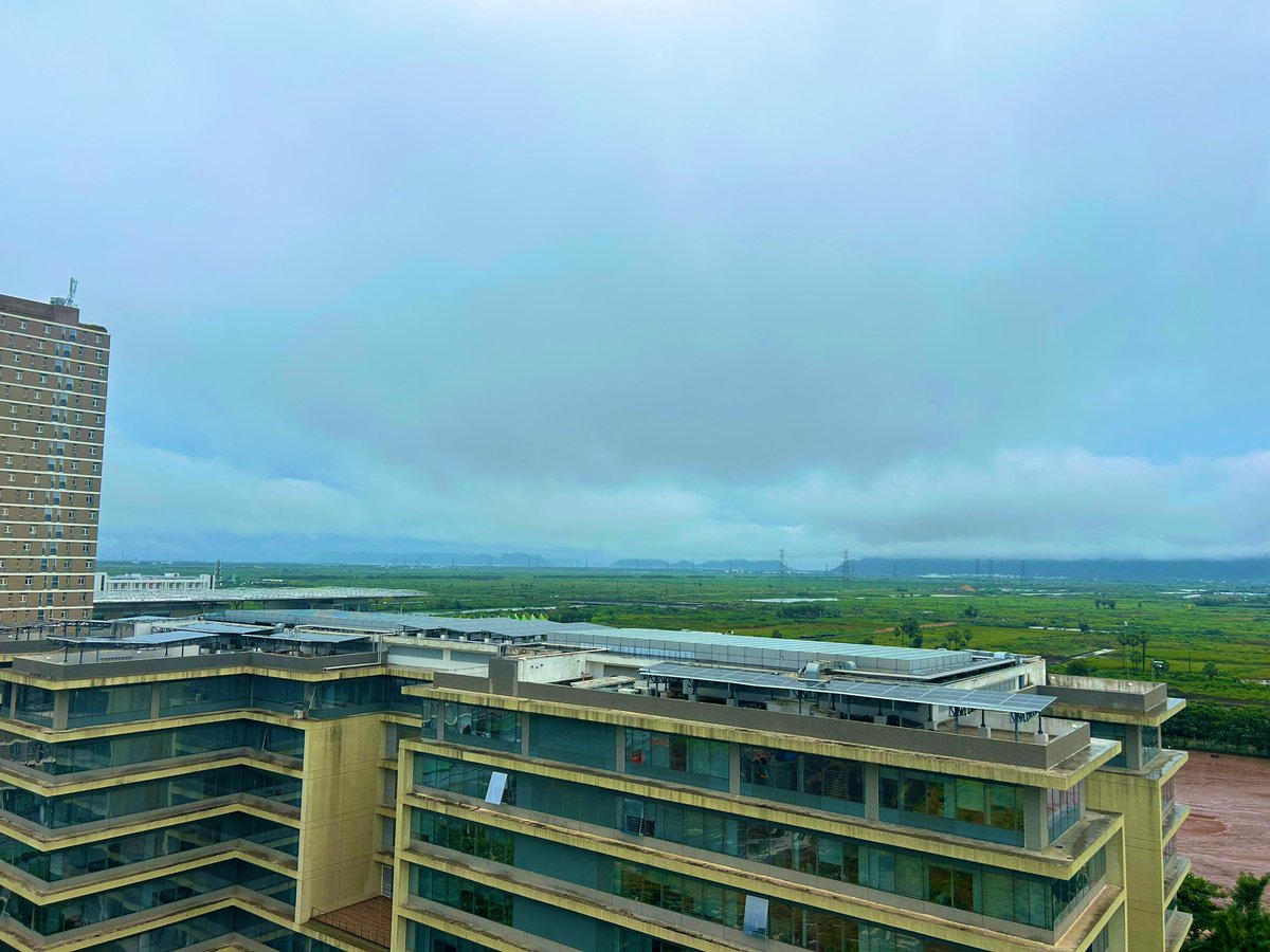 PrudhviV12's tweet image. eskkk weather 🥶
#SRMAP