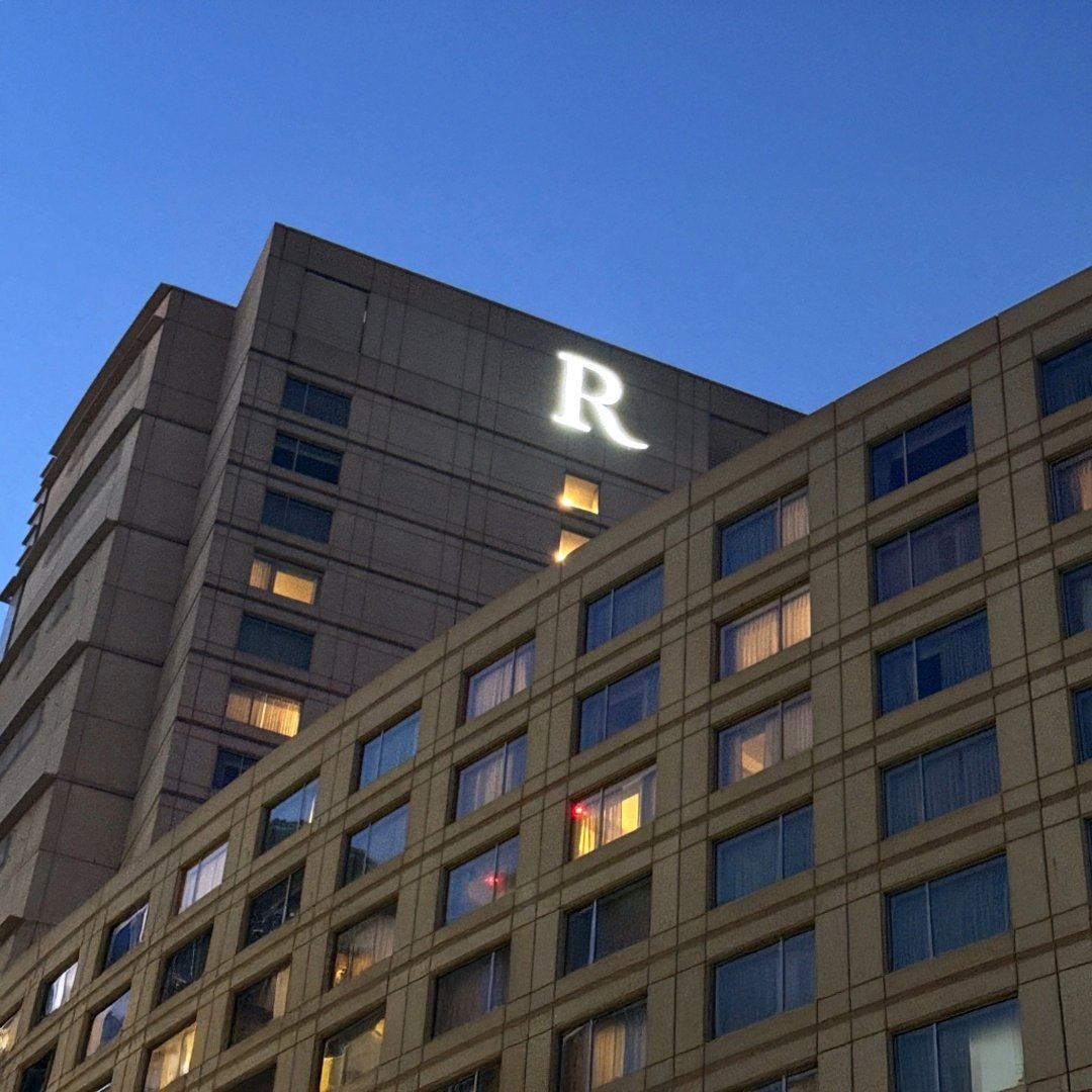 pscosigngroup's tweet image. Proud to feature the new look for the Renaissance Boston Seaport District!

PSCO Sign Group - Philadelphia Sign was a turnkey partner managing the entire exterior signage project from initial design through final installation.

#ExteriorSignage #BrandImplementation