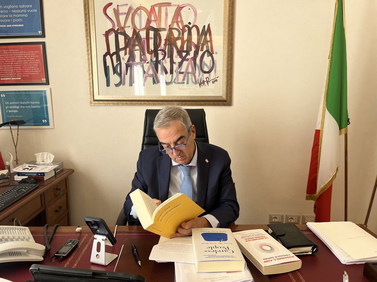 Maurizio Gasparri tweet media