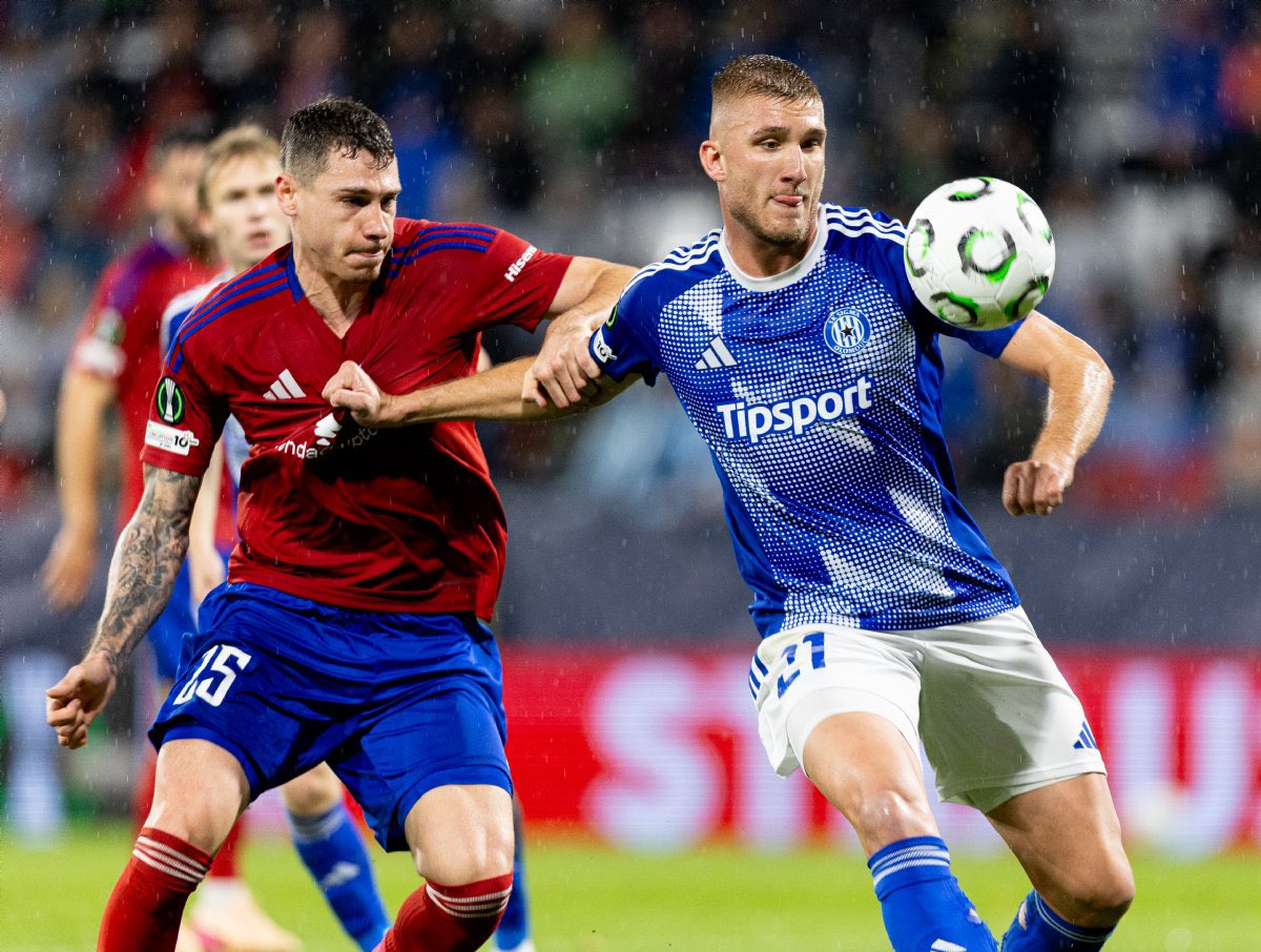 👕 Bogdan Racovițan, 25yo CB
🏟️ Sigma Olomouc 1-1 #Raków
🏆 #UECL

⭐️ 6.5 rating
🎯 35/39 (90%) passes cmp
🚀 1/3 long balls
💪 0/1 ground &amp; 6/9 aerial duels
💥 1 shot off target
❌ 10 clearances, 1 interc
❗️ 1 foul

Solid performance from Bogdi away from home ✅