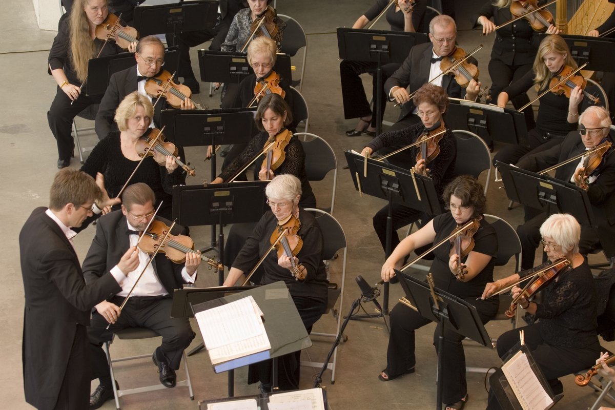 TarasKrysa's tweet photo. Henderson Symphony Orchestra 2025-2026 Season Opening Tonight! - https://t.co/Su8TzX6NWQ https://t.co/jeig35Zd1y