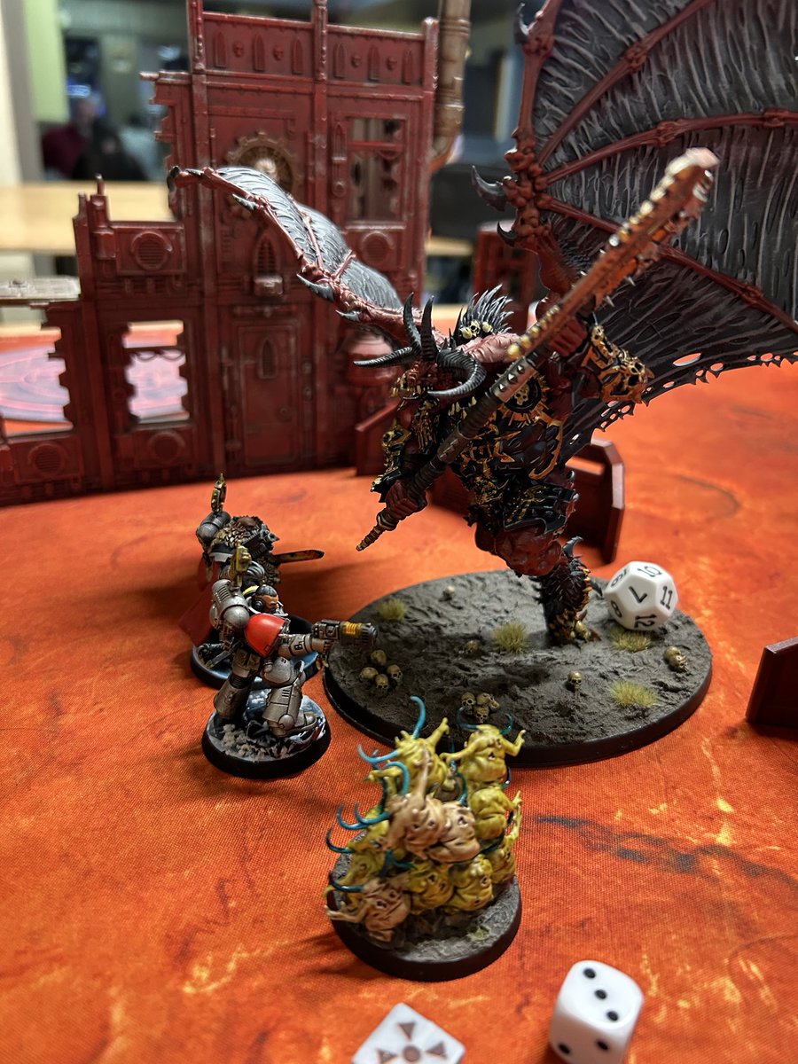 averagepaints's tweet image. Be’lakor and friends went on a Space Marine purge last night with a really fun game vs a combined Space Wolves / Blood Angels Twilight Crusade. I really enjoyed playing Shadow Legion with Daemons, CSM and a Knight for that classic Disciples of Be’lakor feel! #WarhammerCommunity