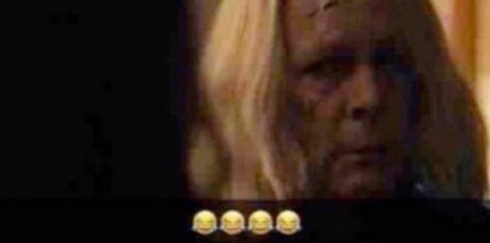 💜| Gui (@umgadl) on Twitter photo When Sonya Blade shouts "make america great again!" in her victory pose after beating up the communist starbucks barista with pronouns kano When Sonya Blade shouts "make america great again!" in her victory pose after beating up the communist starbucks barista with pronouns kano