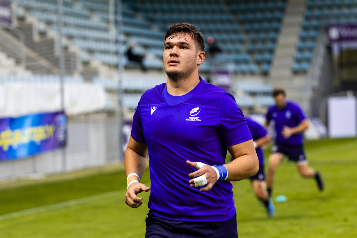 RugbyRomania's tweet photo. 🏉🐺 A început meciul Lupilor în @RESuperCup cu Castilla y León Iberians Rugby de la Palencia, din Spania. Vă reamintim că partida poate fi urmărită în direct pe TVR Sport și streaming online pe Rugby Europe Tv (platforma https://t.co/ue9UdPq8eF)
#RomanianWolves #JoinThePack https://t.co/QqQJjFZwlf