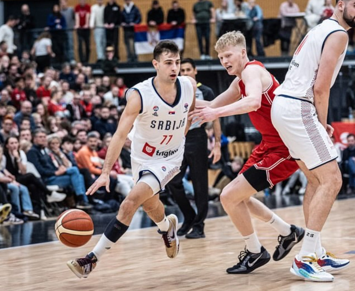 Day 1 of tweeting everyday until the NCAA clears Mihailo Petrović!
#FreeMihailo