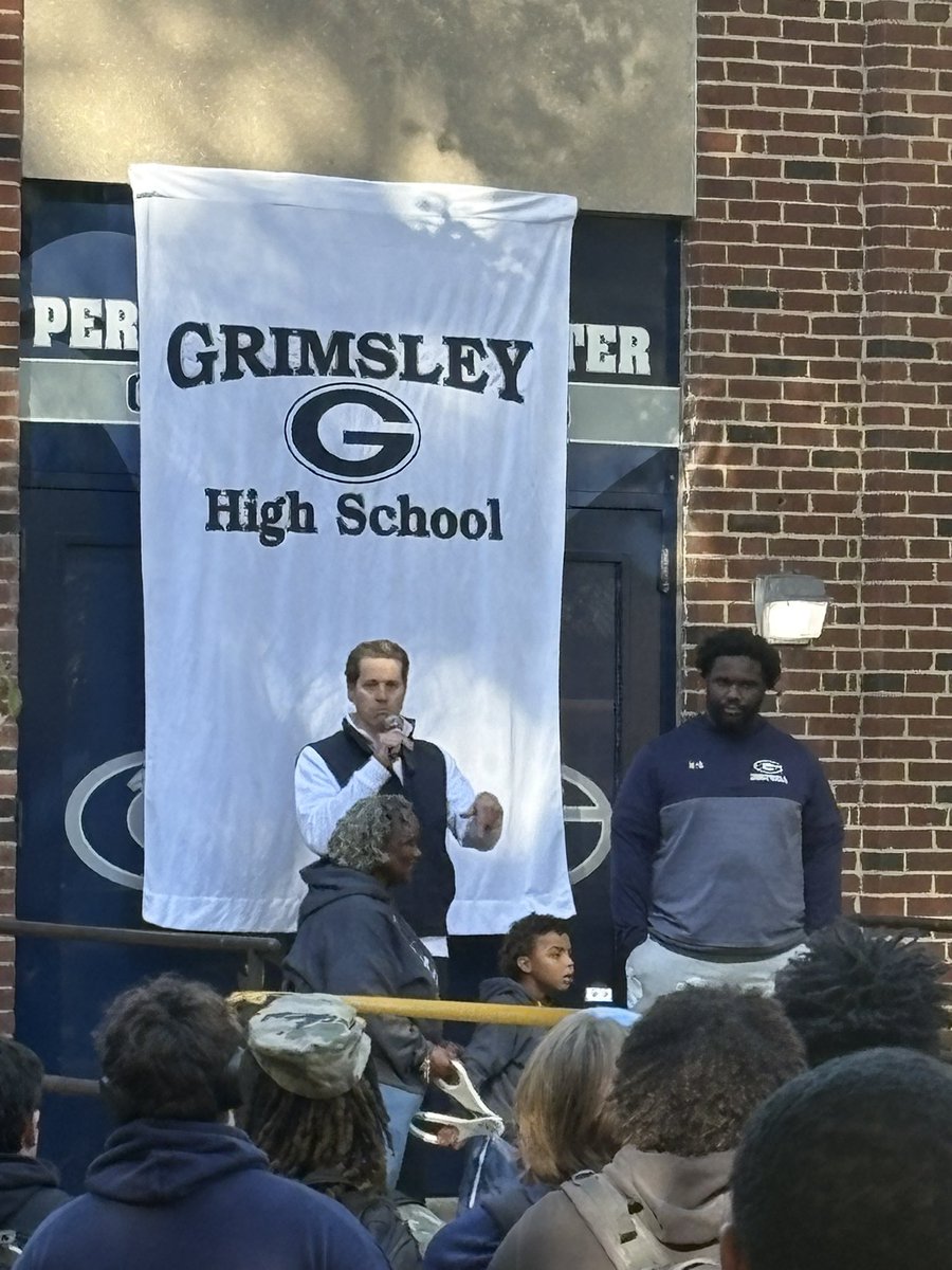 The best thing about coaching isn't always about the wins.
It's about seeing your former players become productive, successful leaders in the community. Proud day seeing both <a href="/Djread98/">Dj Reader</a> and <a href="/EvanFancourt/">Evan Fancourt</a> this morning unveil the Reader Performance Center here at GHS