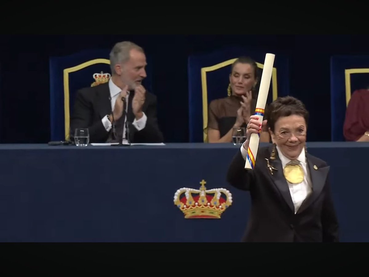 Graciela Iturbide recibe el Premio Princesa de Asturias de las Artes 2025, en Oviedo, España