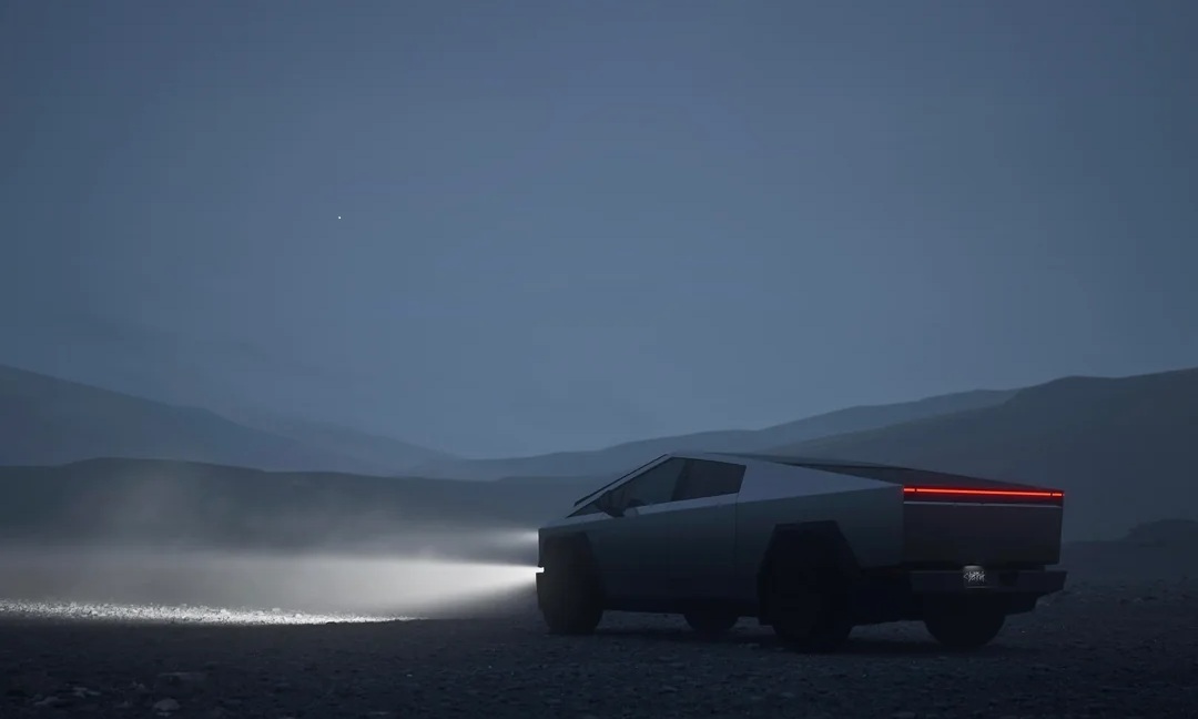 İşte karar gibi karar ve uygulama!... Tesla Cybertruck, farları yüzünden geri çağrılıyor...
✴️ABD'de "Ulusal Karayolu Trafik Güvenliği İdaresi", 2024 ile 2026 yılları arasında üretilen 63 binden fazla  Cybertruck'ın, "farlarının çok parlak olması ve diğer sürücülerin dikkatini