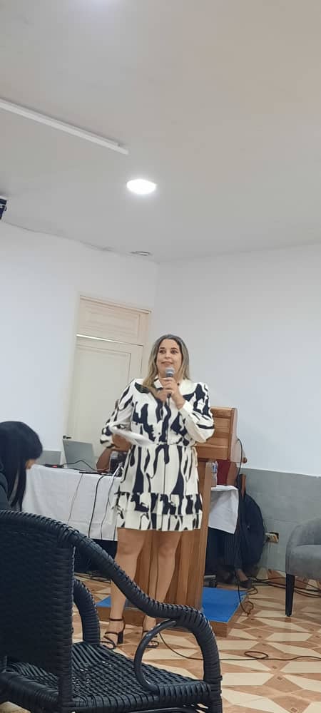 Rodeado de flores vamos al evento  donde las mujeres brillan por su digno ejemplo ante las adversidades de su genero
<a href="/PapasCoSA/">Papas&Co S.A</a>
<a href="/minalcuba/">Ministerio de la Industria Alimentaria de Cuba</a>
<a href="/coralsacuba/">Corporación Alimentaria S.A</a>
#MinalXCuba 
#VamosConTodo 
#MujeresDirectivas