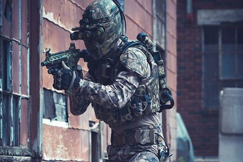 EnergyCrysis's tweet photo. @Battlefield we don't care if you go a little overboard on the skins, like seriously their are some sick ass prototype uniforms that you could put in the game and we would gladly pay premium for it over a generic/poopy yellow and blue skin. We don't want realism, we just want to keep the battlefield looking like a battlefield than a ball-pit.