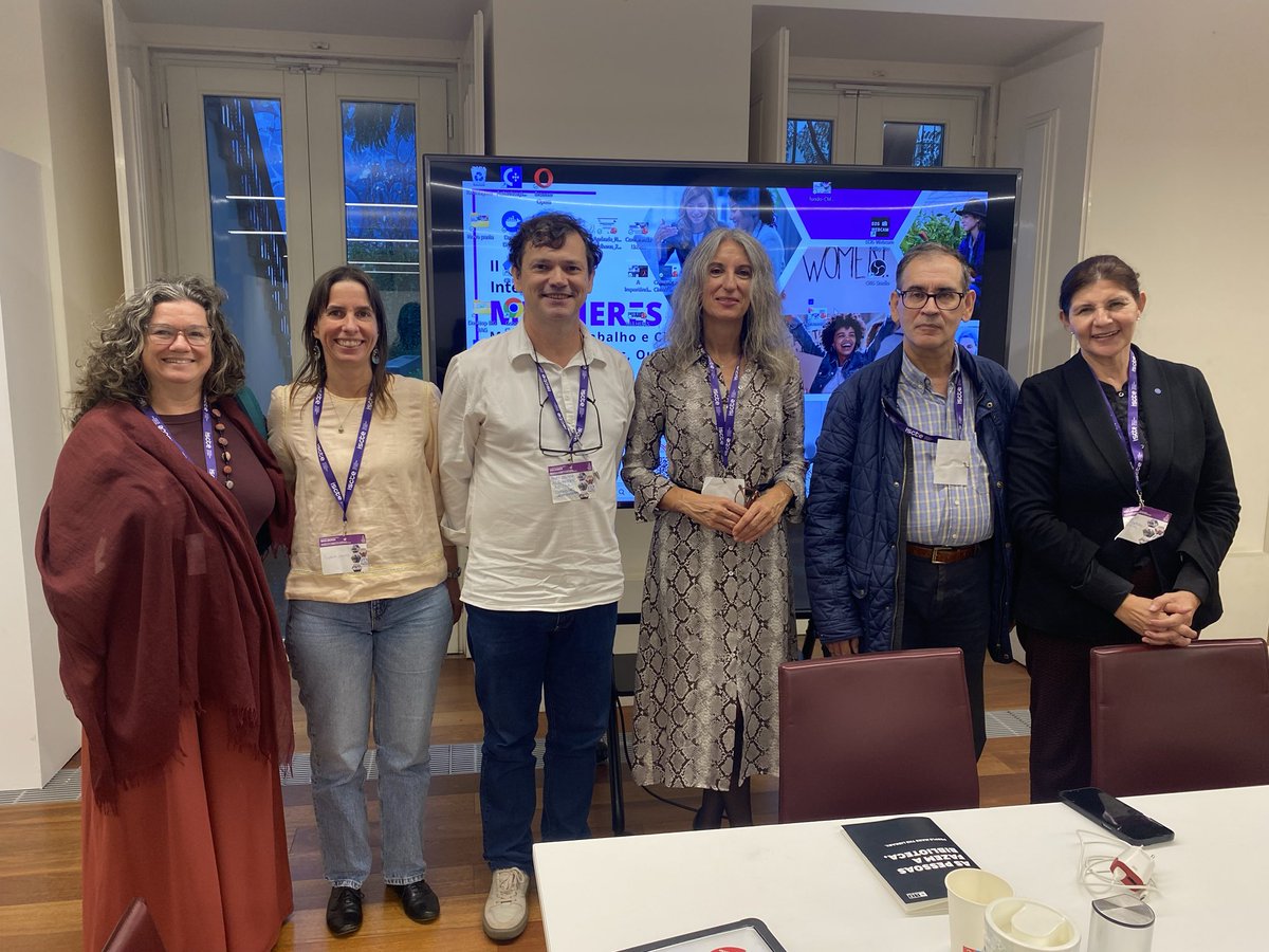 PartidaRocha's tweet image. Dia tres con los trabajos de la Conferencia Mundial sobre Mujeres y Trabajo gracias al Dr Paulo Avile. Interesantes reflexiones y propuestas para la reflexión sobre la importancia de la igualdad salarial y laboral.