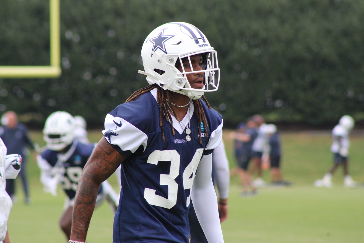 NickHarrisFWST's tweet image. Cowboys rookie CB Shavon Revel Jr. participated at full speed with the corners in position drills today. Ran through some zone pass-off work and man ball drills. Saw him get up to high gear a couple of times and it looked smooth.
