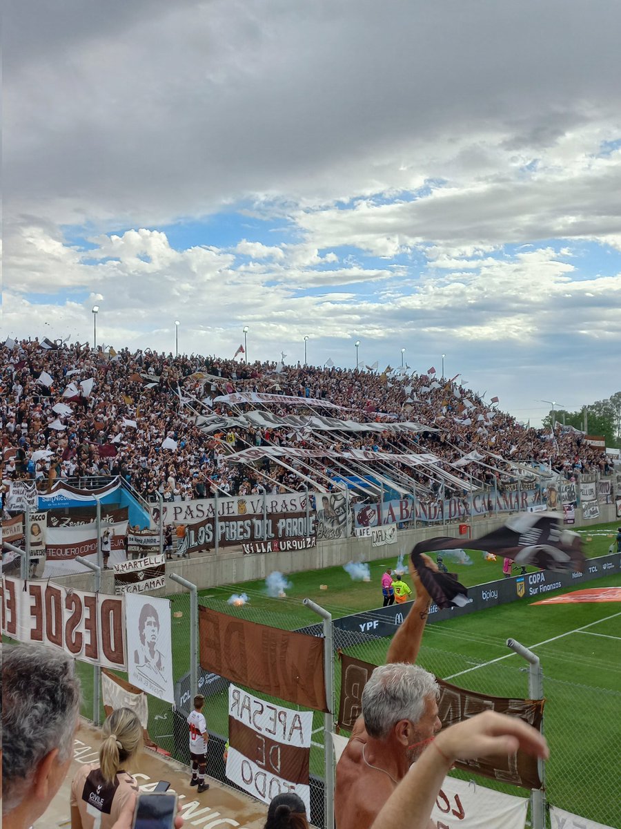 Ambas semifinales…
La amargura no se cura con micros gratis