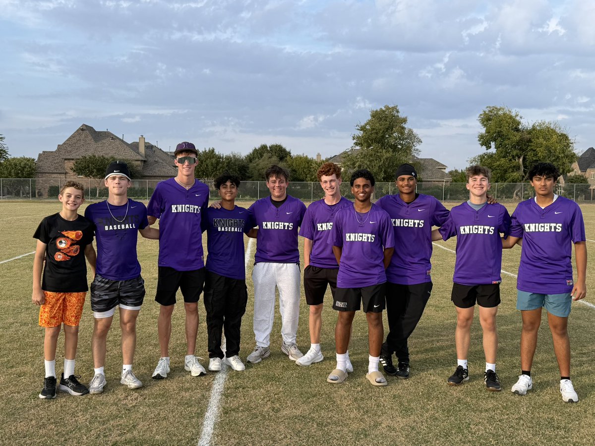 IHSKnightsBaseball tweet media