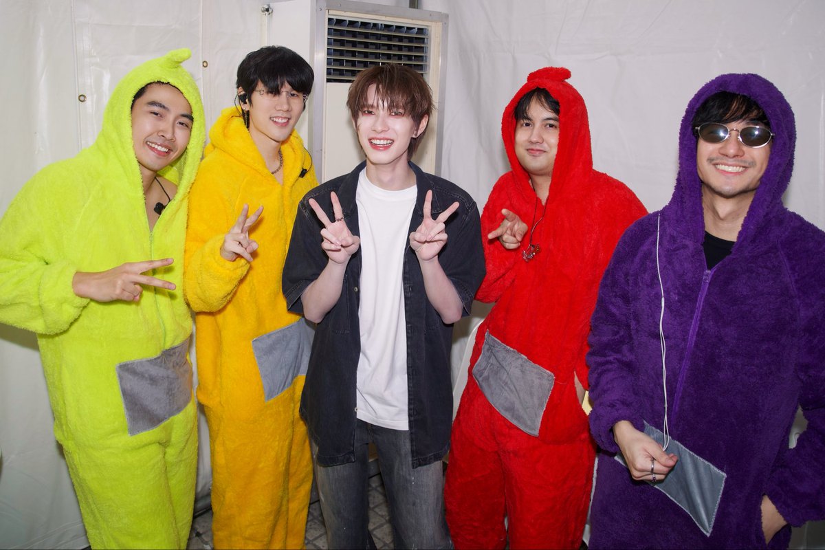 MEAN Band &amp; <a href="/ppoohkt/">Pooh</a> 

#วงมีน 
#MEANBand 
#ผู้ชมที่ดี 
#SiamHalloween2025xMEANBand