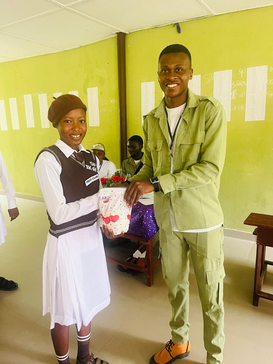EketKopaMedia's tweet photo. It was a day filled with brilliance, confidence, and creativity as our CDS group organized an Inter-School Debate and Spelling Bee Competition for students of:
📍 GSS Ahaha Eket
📍 Saint Francis Secondary School
📍 Apostolic Church High School
📍 Girls High School, Eket
📍 CDA 👇 https://t.co/8o5PIR4p25