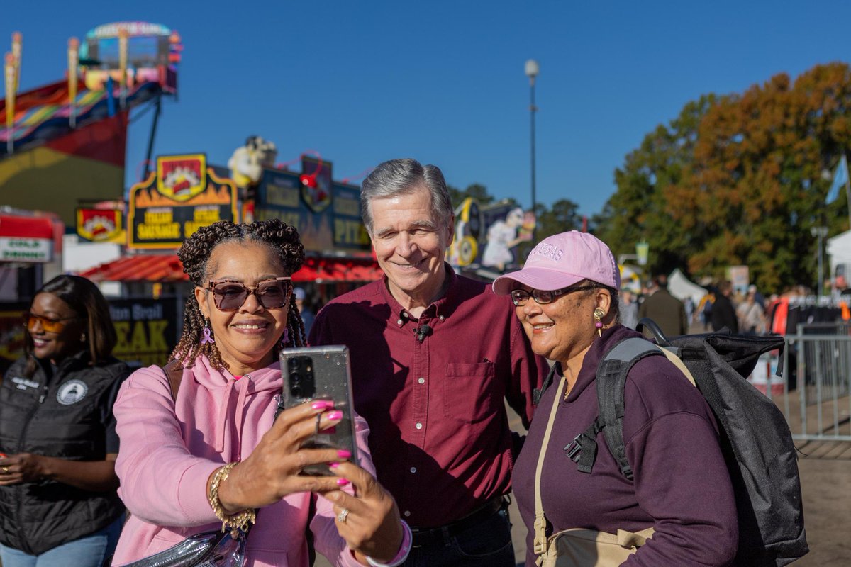 RoyCooperNC's tweet image. Perfect weather for the NC State Fair.