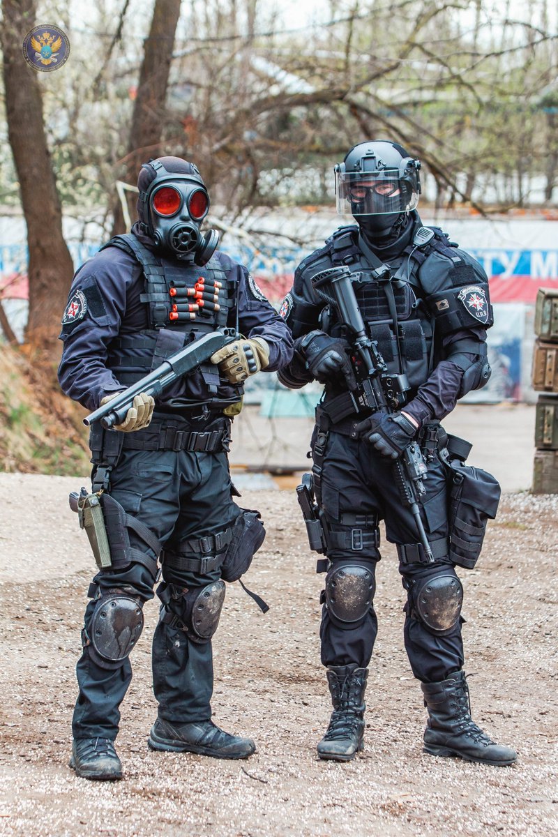 DivisionRussian's tweet image. Фото с полигона 
#REBHFun #Umbrella #ResidentEvil #Russia #Airsoft