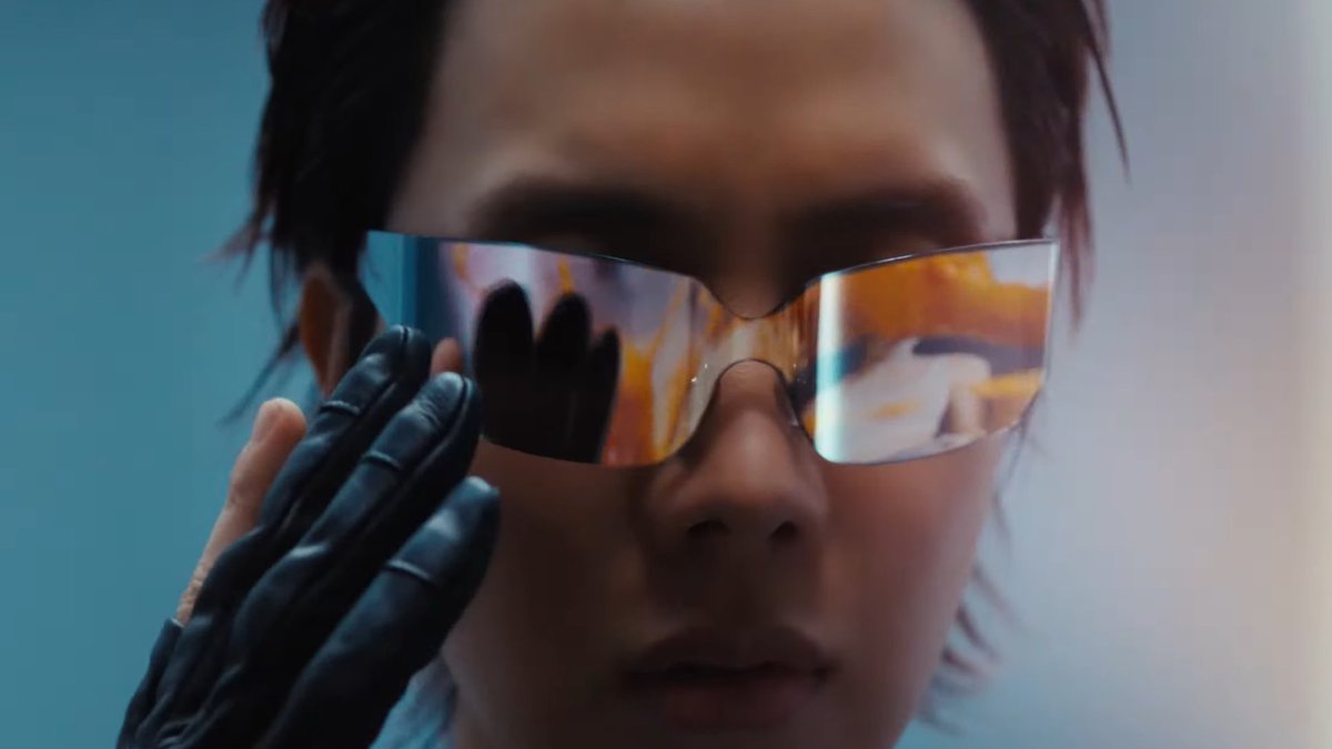 2001: A Space Odyssey (1968)
LE SSERAFIM - Spaghetti feat j-hope (2025)