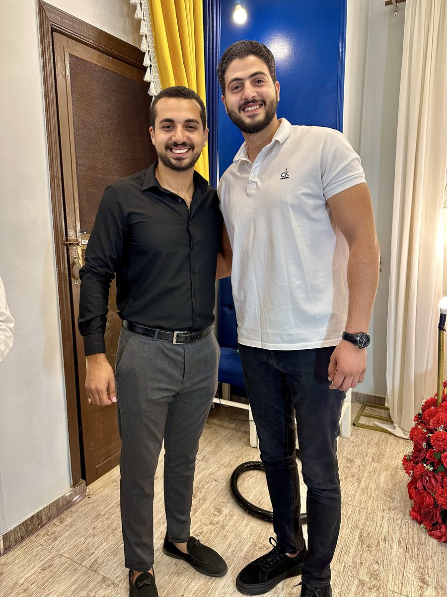 فرحة الاتش ♥️♥️♥️
الف مبروك يا اخي و ربنا يتمملك علي خير يا رب ♥️♥️♥️
اخواتي ♥️♥️

<a href="/heshamezzel3rab/">𝓗𝓮𝓼𝓱𝓪𝓶 𝓔𝔃𝔃 𝓐𝓵-𝓐𝓻𝓪𝓫 🏴</a> <a href="/youssefalaa2033/">﮼يوسف ﮼علاء </a> <a href="/zyzooo74/">Zyzoo Aboslima</a>