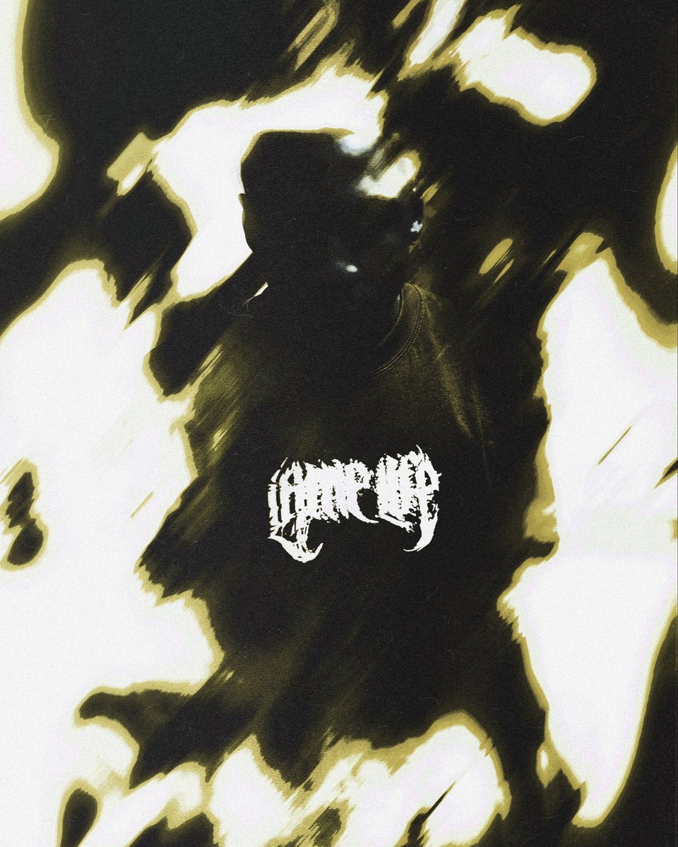 lamelifeshit's tweet image. new items will available halloween day @ 12 pst. ➡️ [lamelife.co]