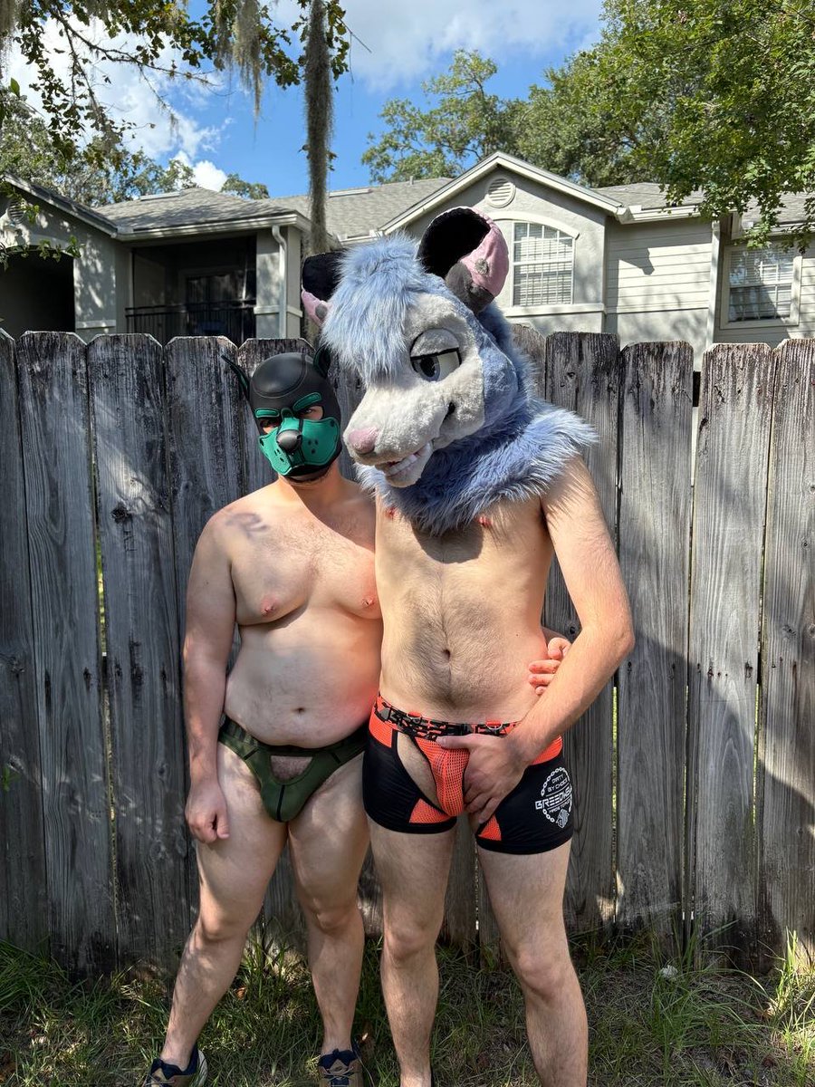 #jocktober is nearing the end but we can still celebrate!
Who wants to celebrate with us~