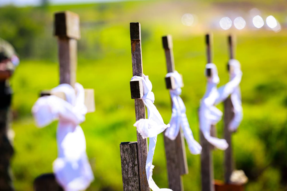 SantiPenap's tweet image. Una solución histórica para Marina Cué.

Con la entrega de títulos de propiedad a familias paraguayas de Marina Cué por parte del INDERT, acompañada de la presencia del Estado a través de sistemas de electrificación con la ANDE, programas de educación financiera con el BNF,…