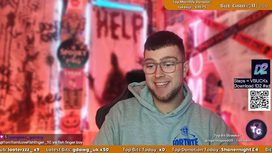 HAPPY FRIDAY!🔥The weekend is here!🔴

Fall Guys Customs, Fortnite Customs &amp; MORE!

JOIN UP NOW!👇

TWITCH.TV/TOMCORNISHH