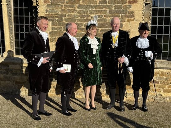 ReformDaily_'s tweet image. 🏛️ Rupert Matthews attended the Justice Service for Rutland &amp;amp; the following Crown Court session

“Great to hear so many readings from Magna Carta, the foundation stone of English Liberty” 🏴󠁧󠁢󠁥󠁮󠁧󠁿

#ReformUK #Rutland #MagnaCarta @Rupert_Matthews