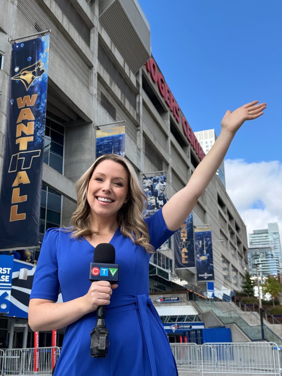 “It’s gotta be that can’t eat, can’t sleep, reach-for-the-stars, over-the-fence, World Series kind of stuff, right?” ⚾️💙🌭

Let’s Go Blue Jays! 👏🏻👏🏻👏🏻👏🏻👏🏻