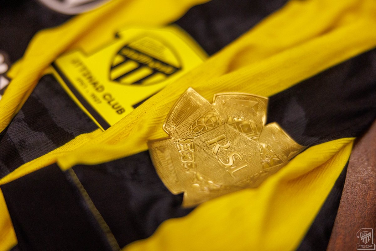 يعجب العُشـاق منظر
ذلك الـدُّر النفيس ✨
#الاتحاد_الهلال