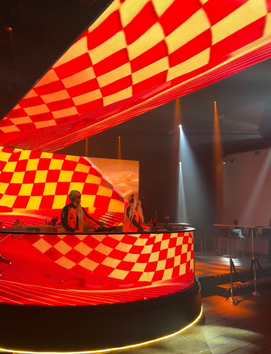 Merca20's tweet photo. @mastercardlatam creó una experiencia multisensorial llena de velocidad, sabor, ritmo y emoción en cada detalle.
#MASTERCARDAMBASSADOR #PRICELESS https://t.co/QJvGb2SoBQ