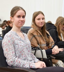 yo_vstu's tweet image. ВГТУ FEST-2025: «Ne интеллектуальный турнир»

В Витебском государственном технологическом университете дан старт самому яркому событию осени — фестивалю ВГТУ FEST «Голос творчества». 
vstu.by/news/3374-vgtu…