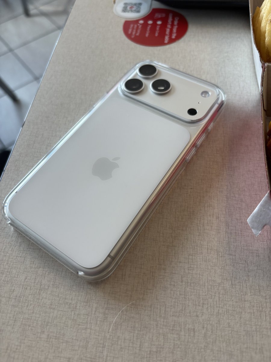 Lunchtime! This phone has been quite impressive