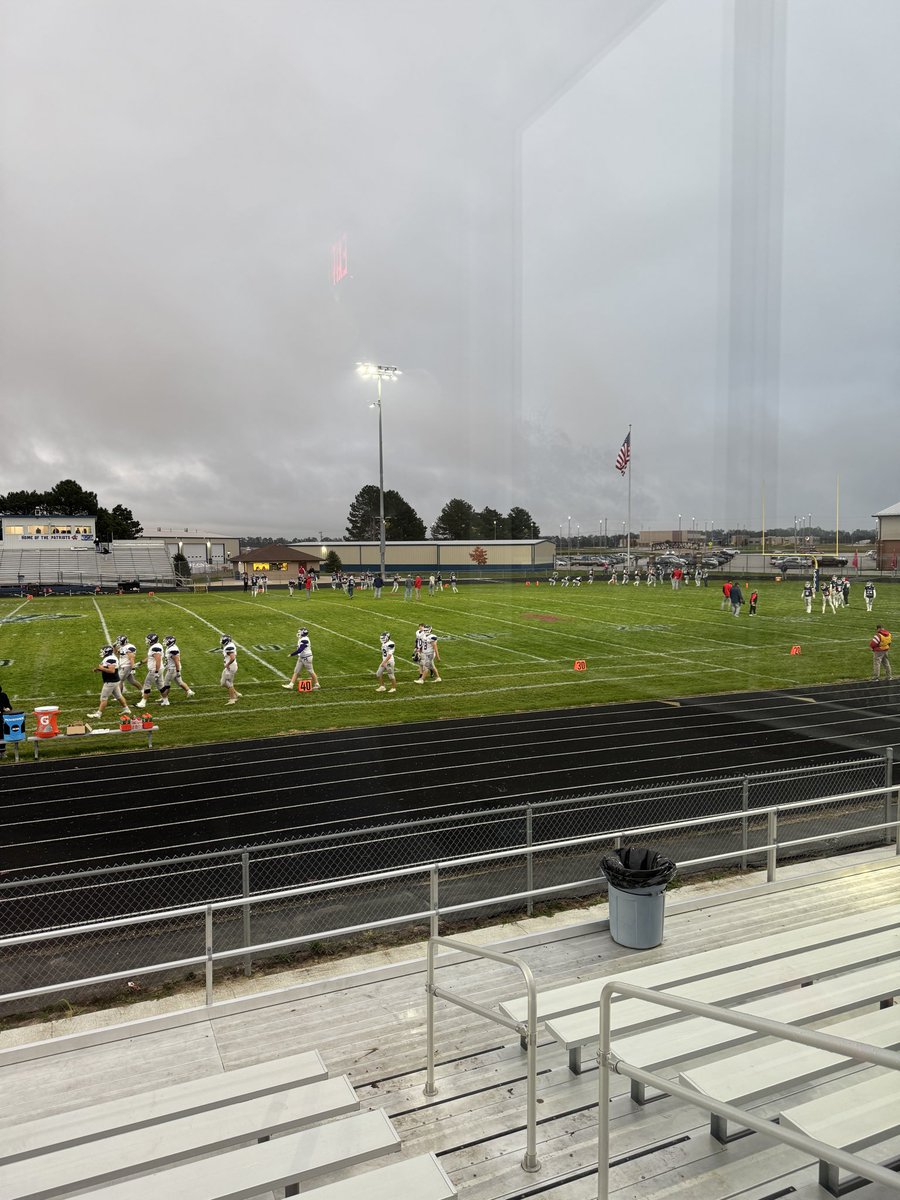 ryan_valenta's tweet image. One final time on the mic tonight for some Adams Central football 🫡
Tune in at 7 on @khasradio 

Link: d2091.cms.socastsrm.com/player/?player…

@goacpatriots 
#nebpreps