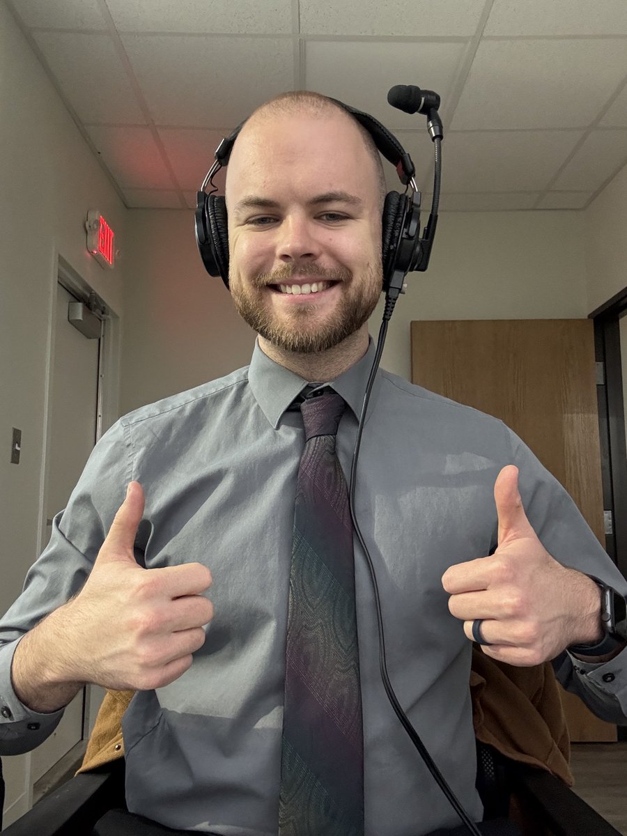 ryan_valenta's tweet image. One final time on the mic tonight for some Adams Central football 🫡
Tune in at 7 on @khasradio 

Link: d2091.cms.socastsrm.com/player/?player…

@goacpatriots 
#nebpreps