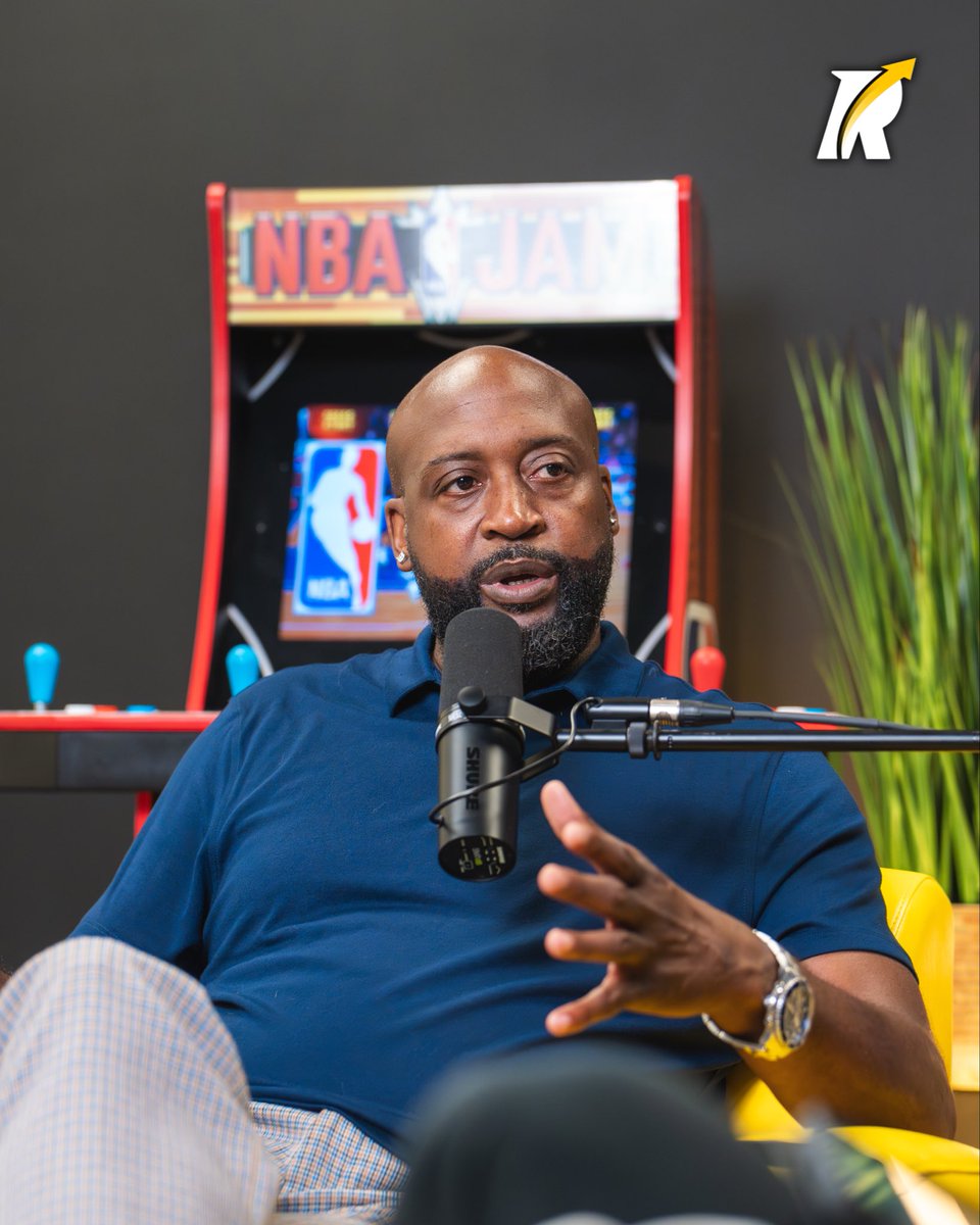 Revocruit's tweet image. 🎥 Coaches Corner with Dallas Kimball Head Coach Nicke Smith
Had an awesome time catching up with Coach Smith — great perspective, strong leadership, and genuine passion for the game and his players.