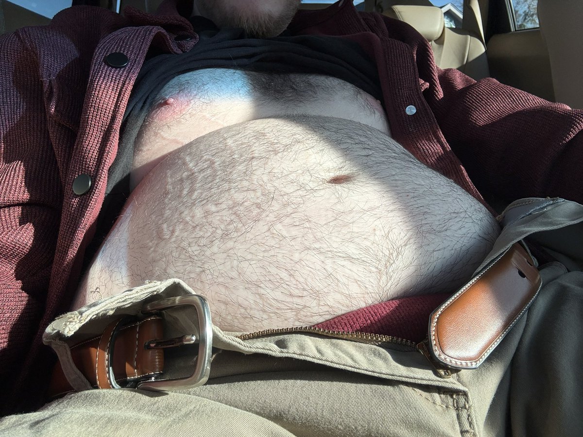 parkiehehe's tweet photo. Took a pic for my first fat boy Friday in a while…. (Please be kind 🫩) https://t.co/GLaC1tD3iE
