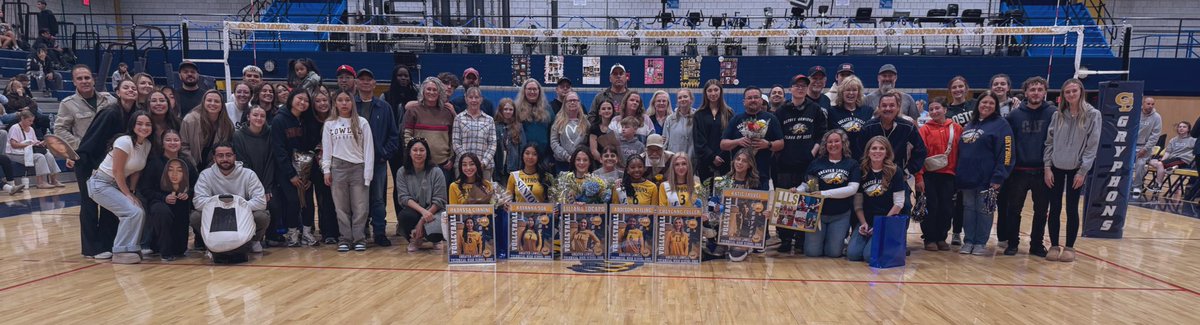 Good luck to our Gryphons Varsity Girls Volleyball Team celebrating their Senior Night! Congratulations to our seniors and their families. 🏐 <a href="/GLTechAthletics/">GL Tech Gryphons</a>