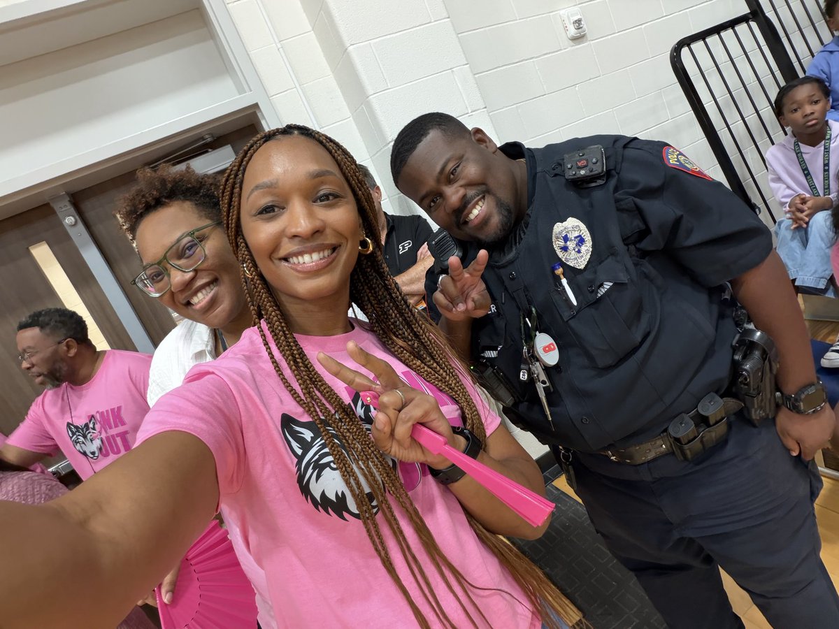 WLMS_AVID's tweet image. Pink Out Friday was a complete success @HumbleISD_WLMS 💖