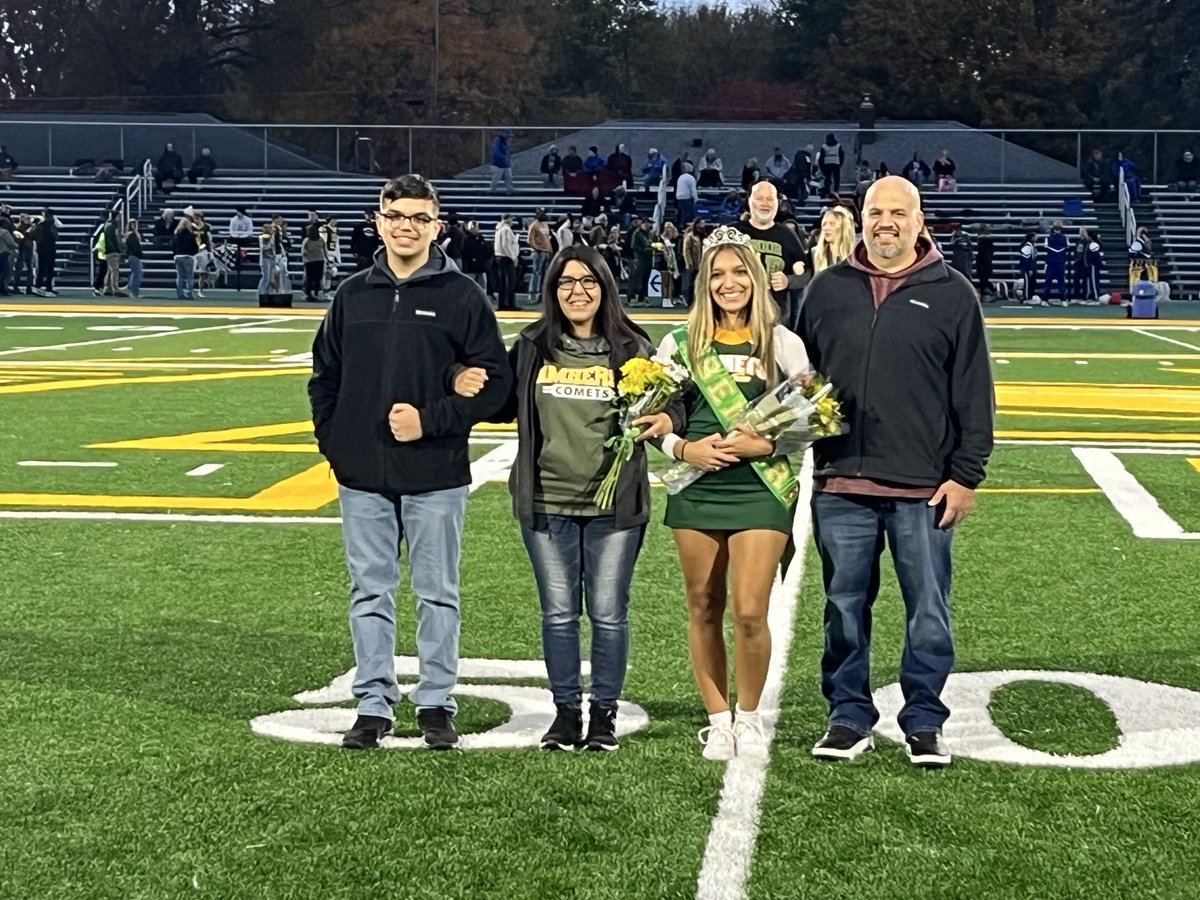 TheCometSuper's tweet photo. Congratulations Isabella! Happy Senior Night! 🪩 💚💛
@SteeleComets @SteelePrincipal @Comet_Connect @AsstCometSuper @SteeleDanceTeam https://t.co/WF46i3Y525