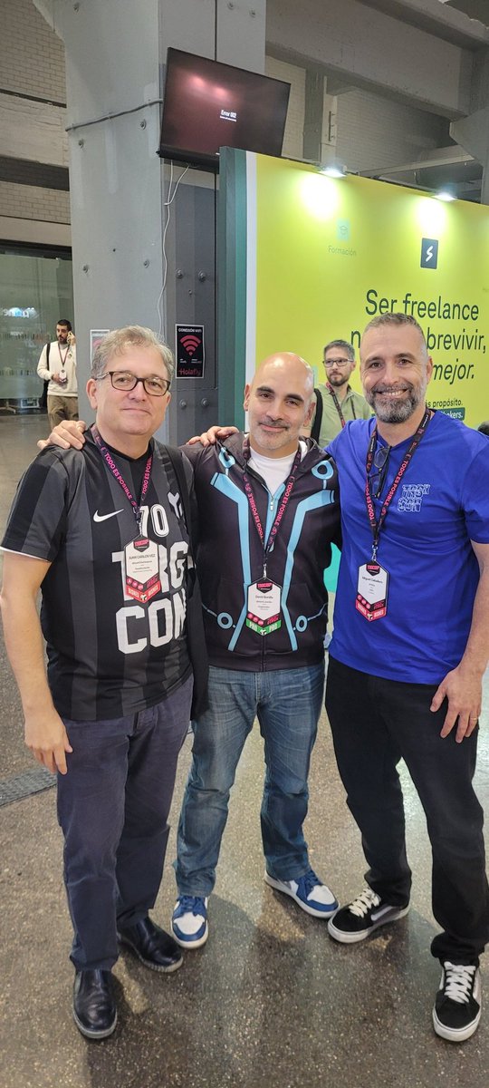 Con estos dos artistas de la #TRGX me iría a Atenas a hacer la Maratón, aunque como cheerleader claro...