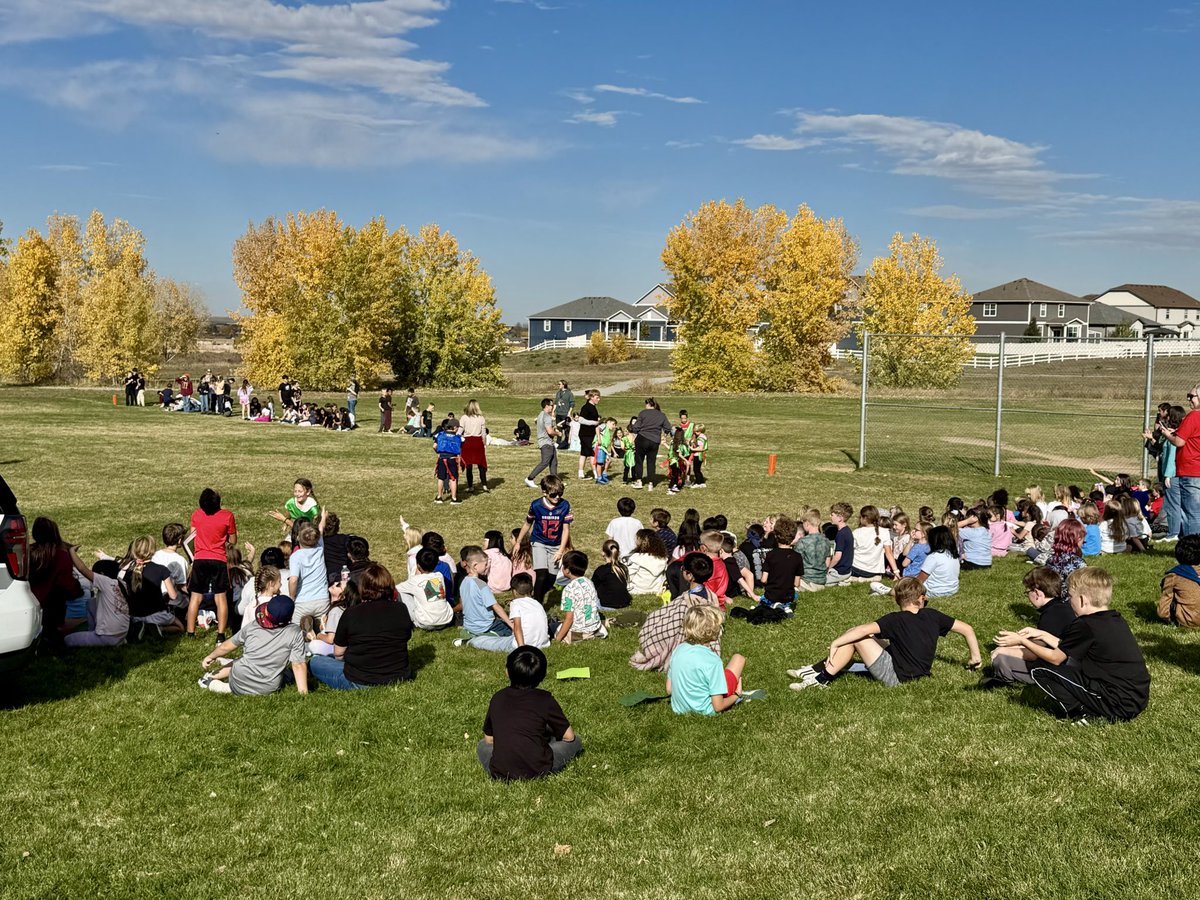 Centennial El. tweet media