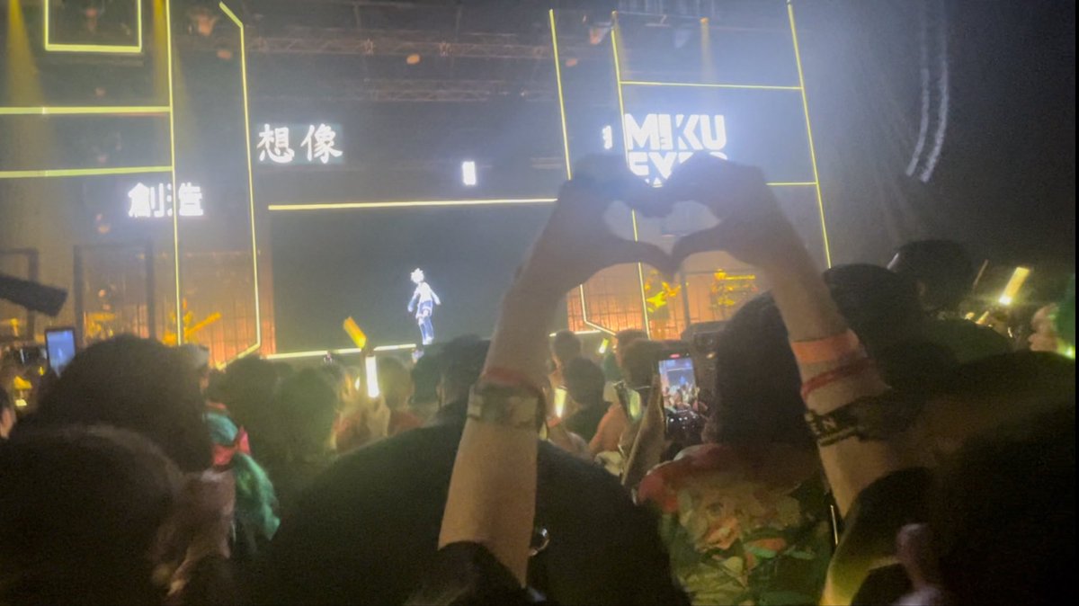 MIKUEXPO 2026 AAAAAAA

I’m so excited to see him again 🥹💛

#鏡音レン