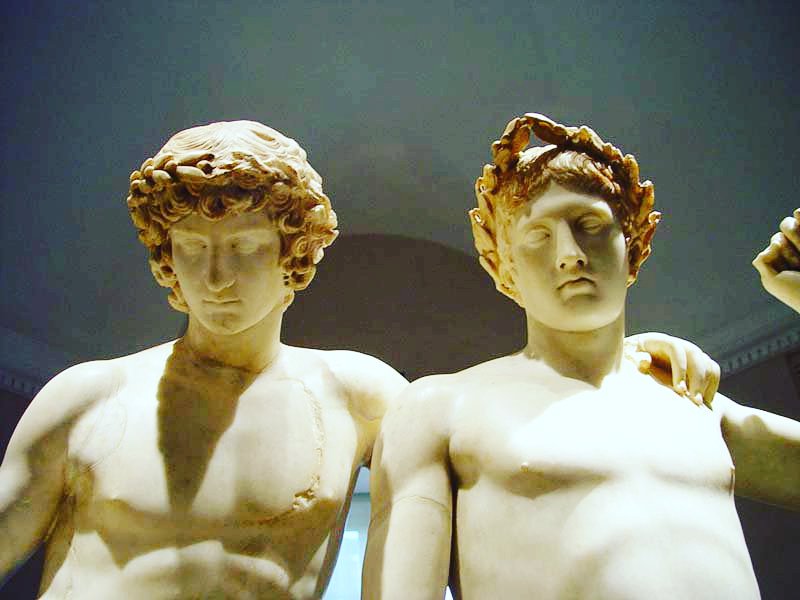 antinousgaygod's tweet photo. 🪷 25 Oct is the Roman feast of #CastorAndPollux. #Ildefonso group @museodelprado, restored using genuine, albeit slightly restored, head of #Antinous for #Castor (left). #Pollux offers a Torch flame to the Altar of #Persephone. Small goddess holds pomegranate or #Dioscuri egg.🪷 https://t.co/9MLw4PUPPZ