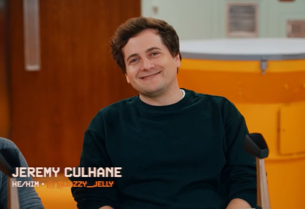 I’m a simple woman. 

I see Jeremy Culhane? 

I click.