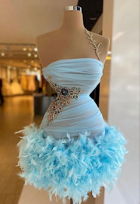 queen_adria0's tweet photo. “Confidence level: outfit on point.” https://t.co/UKlzx3aRIv