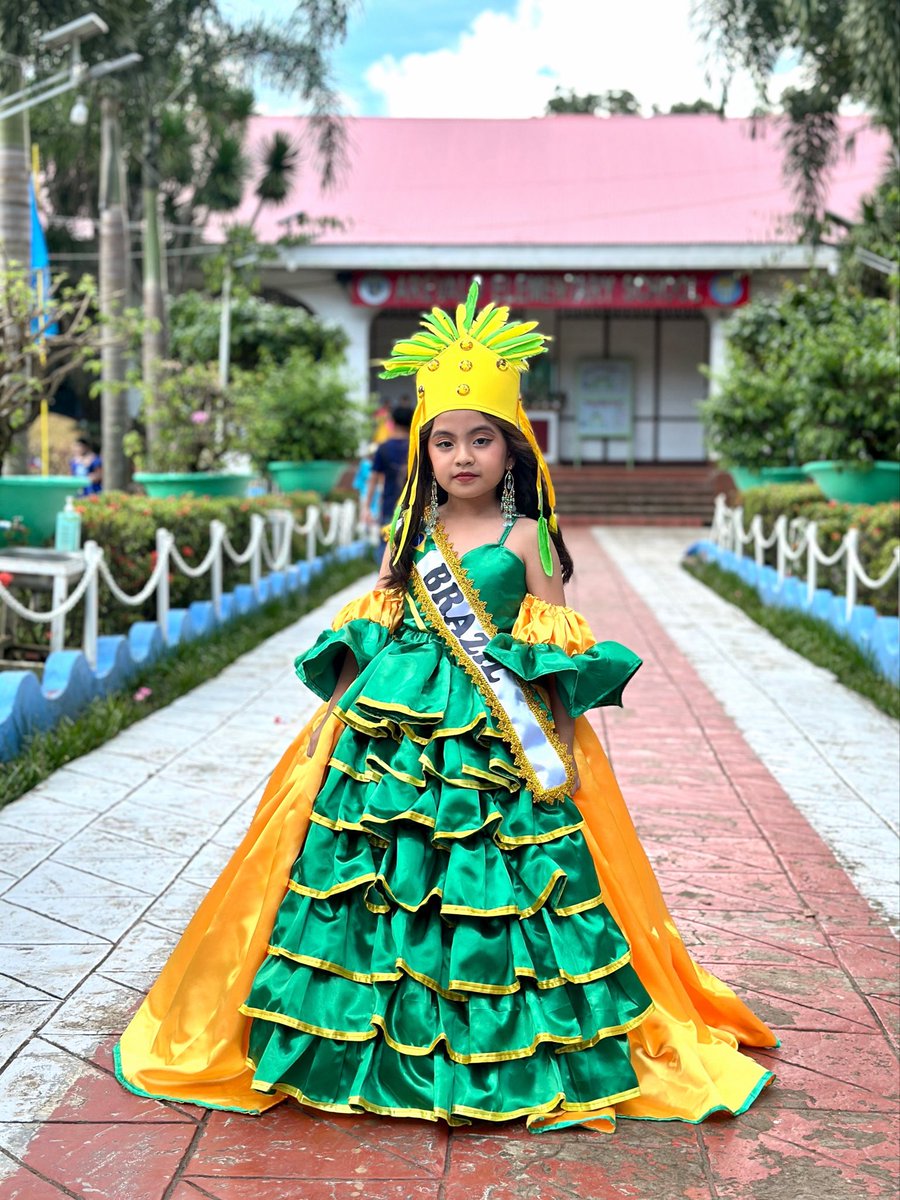 LAJust21's tweet photo. Miss Brazil 🇧🇷 
#unitednations #unitednations2025 #missbrazil https://t.co/oPnNFvRq4v