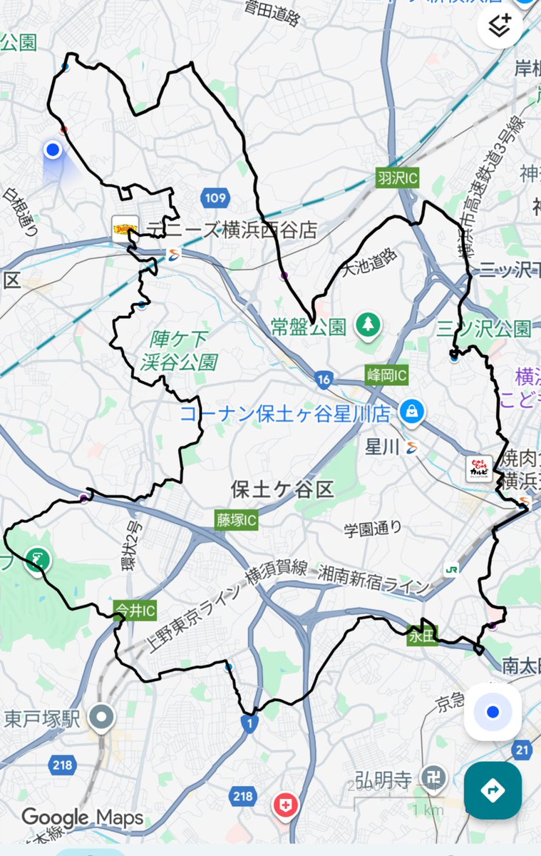 【りるりん】 撮ってみたかった 『海とセーラー服と青空』 アオハル💙🩵 学校